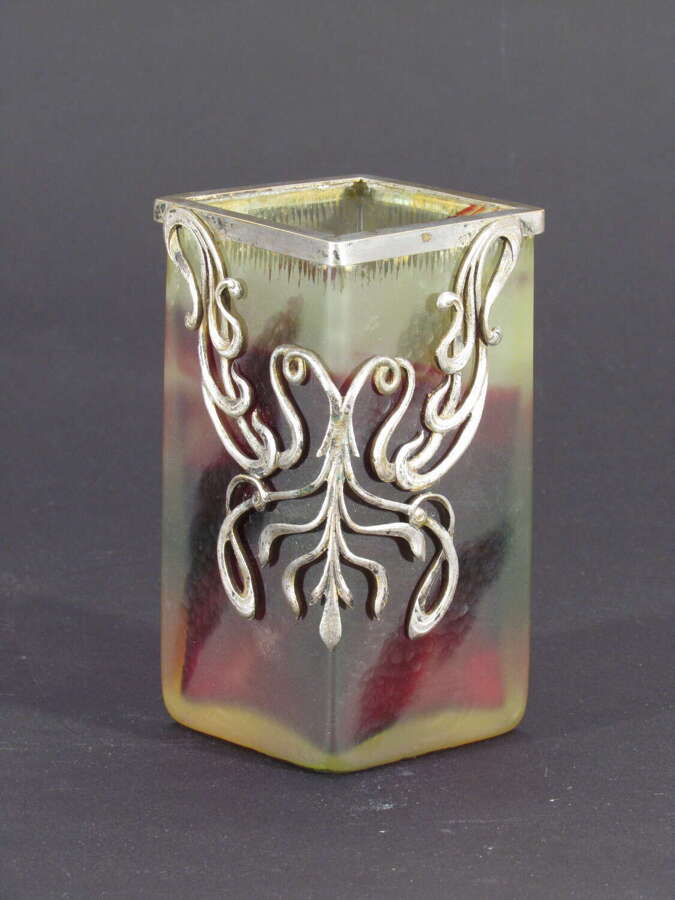 Daum Vase